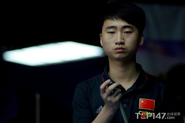 而一颗坚持 而一颗坚持