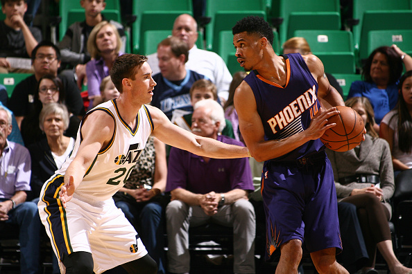 华阵容已经 华阵容已经