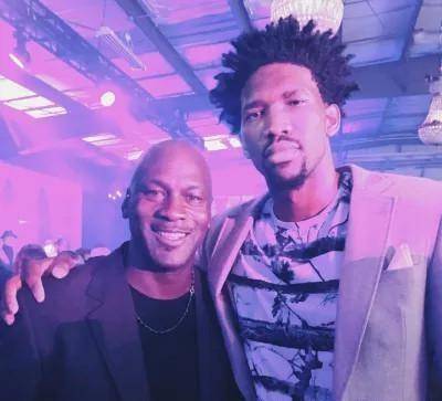 对阵控球型 对阵控球型