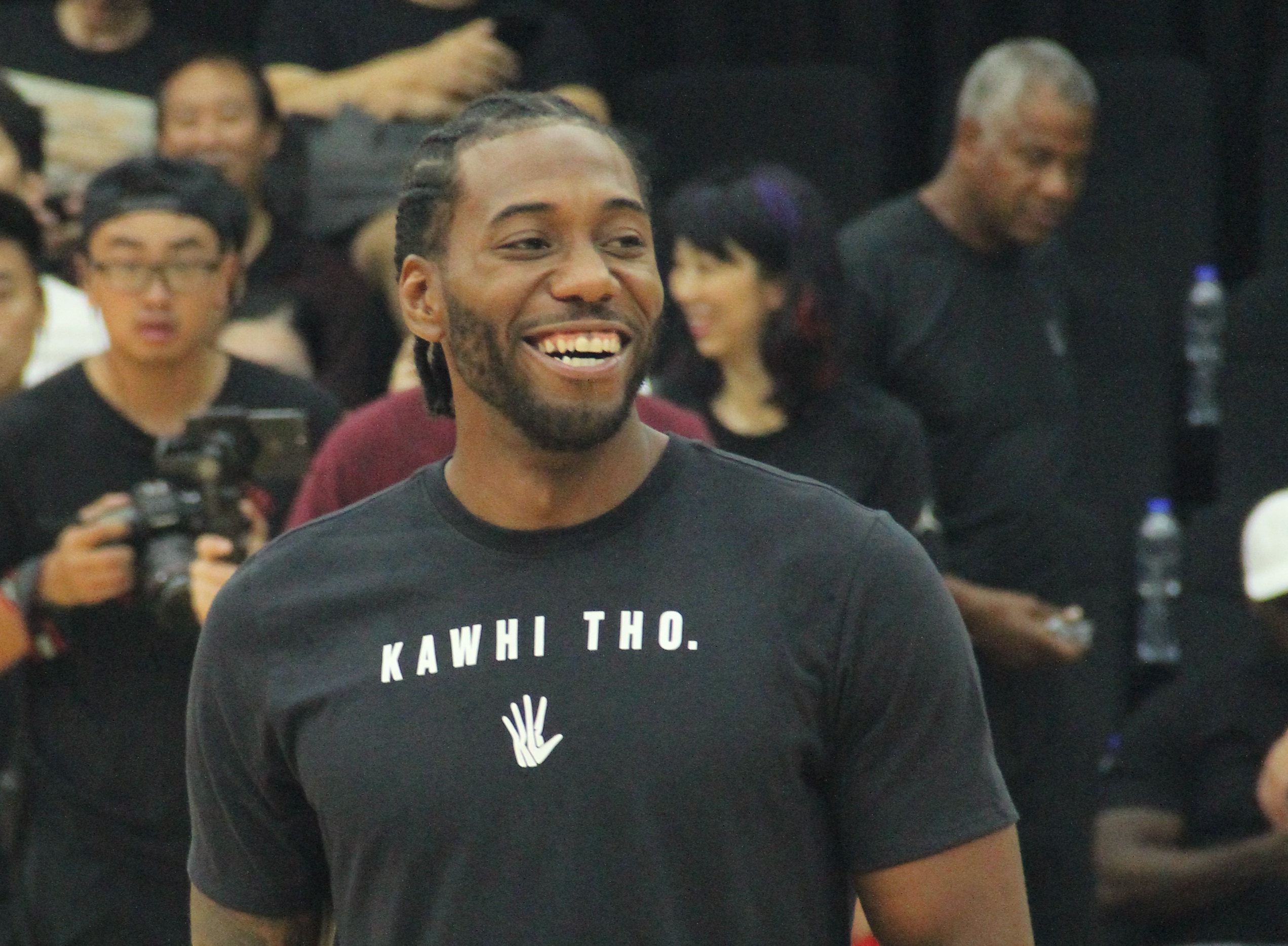 牵制 牵制